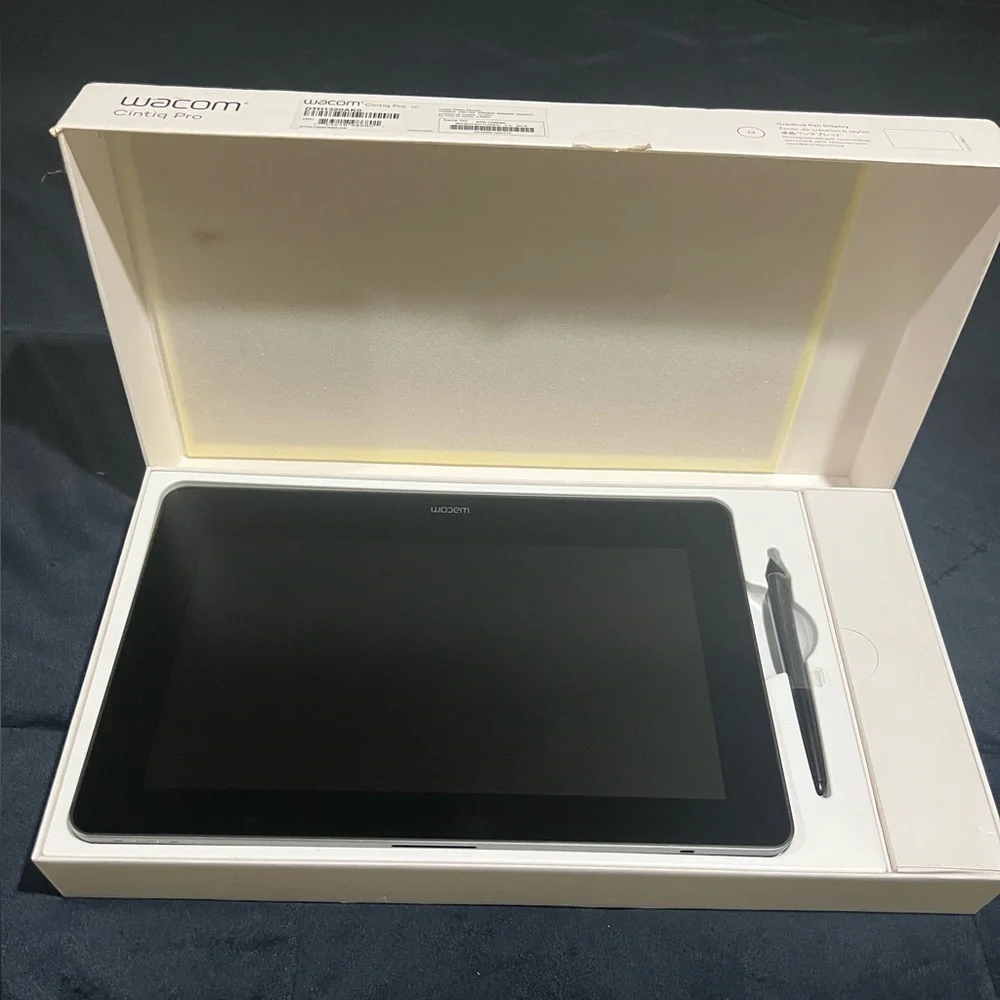 Wacom Cintiq Pro 13.3 Creative Pen Display